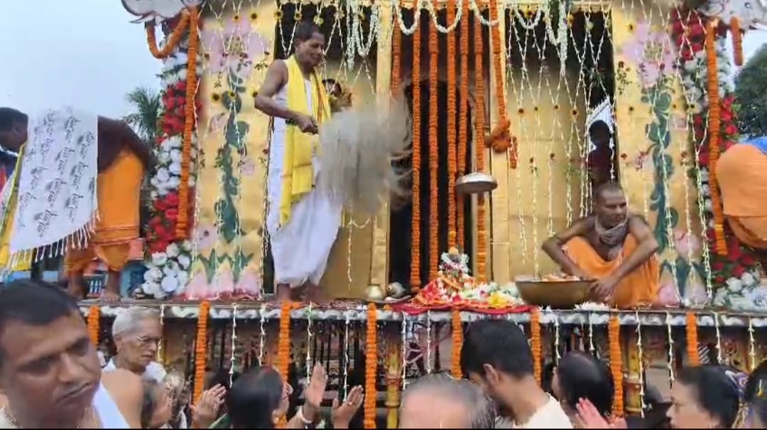 বিষ্ণুপুরের মল্লরাজাদের রথযাত্রায় রথে জগন্নাথ, বলভদ্র ও সুভদ্রা দেবী বিরাজমান থাকেনা