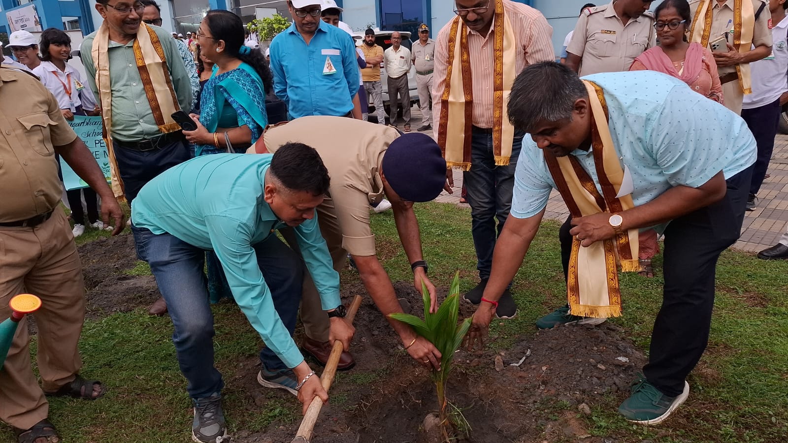 অরণ্য সপ্তাহে সবুজের বার্তা, পশ্চিম বর্ধমানে ২ লক্ষ গাছ লাগানোর লক্ষ্য
